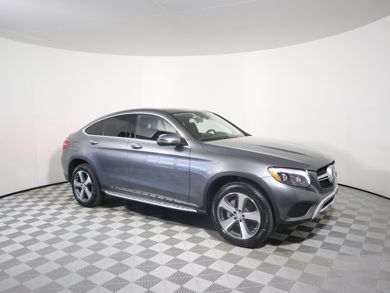 Pre Owned 2017 Mercedes Benz Glc Glc 300 Awd